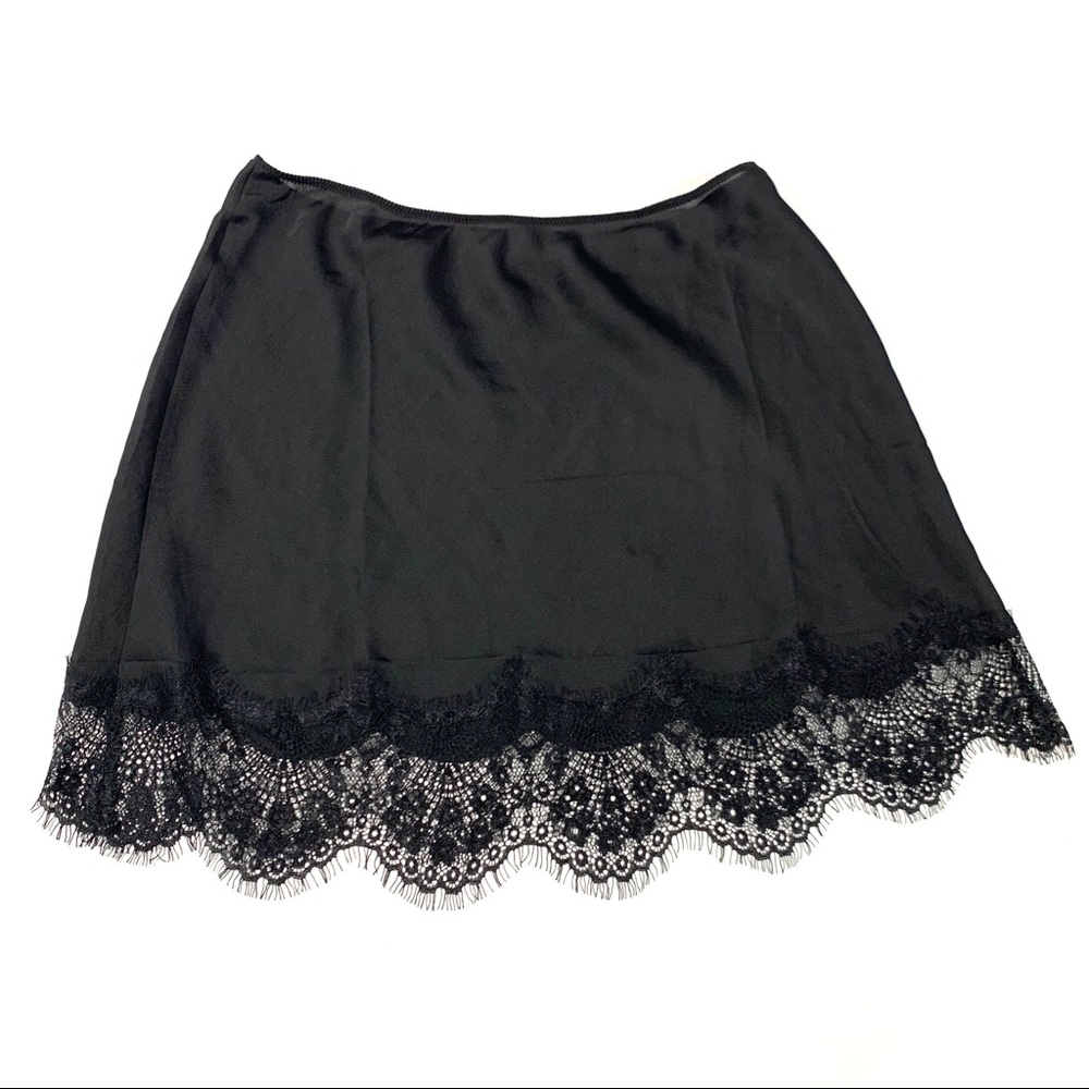 Chelsea28 Women’s Black Undergarment